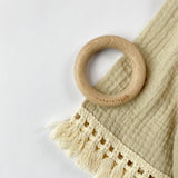 Muslin and Wooden Teether | Oatmeal